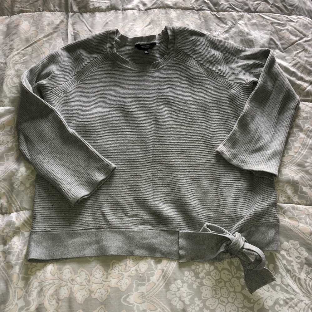 Gray Knit Simply Vera Wang Sweater with Tied Bow